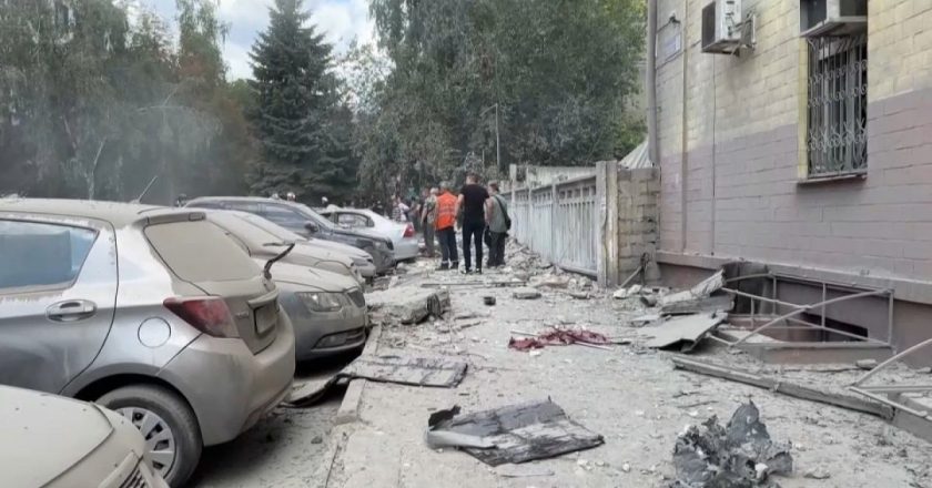 Rusya'nın Ukrayna'nın Kharkiv kentindeki bir polikliniğe füze saldırısı: En az sekiz yaralı