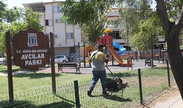 Didim Belediyesi Park ve Bahçeler Müdürlüğü ekipleri ilçe genelinde çalışmalarını aralıksız sürdürüyor. – GÜNDEM