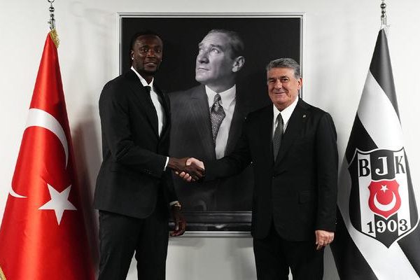 Beşiktaş, Tammy Abraham’ın transferini resmen duyurdu! Yıldız oyuncunun maliyeti duyuruldu …