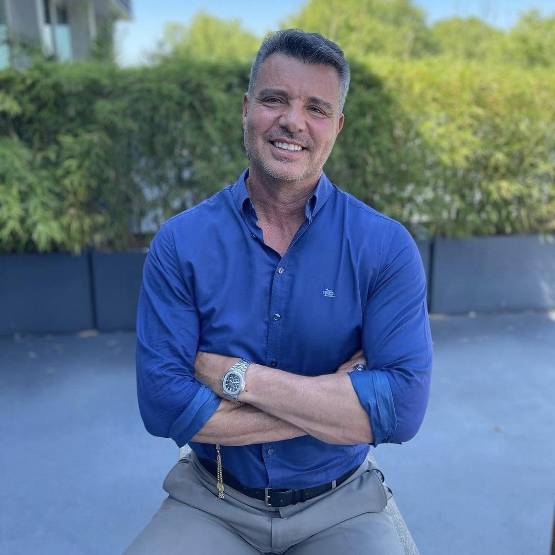 Fenerbahce Sadettin Saran'ın cumhurbaşkanı adayı seçimlerden önce sahneye çıktı! Fenerbahçe'deki sorunun parayı kullanmak yanlış olduğunu söyledi ... 2