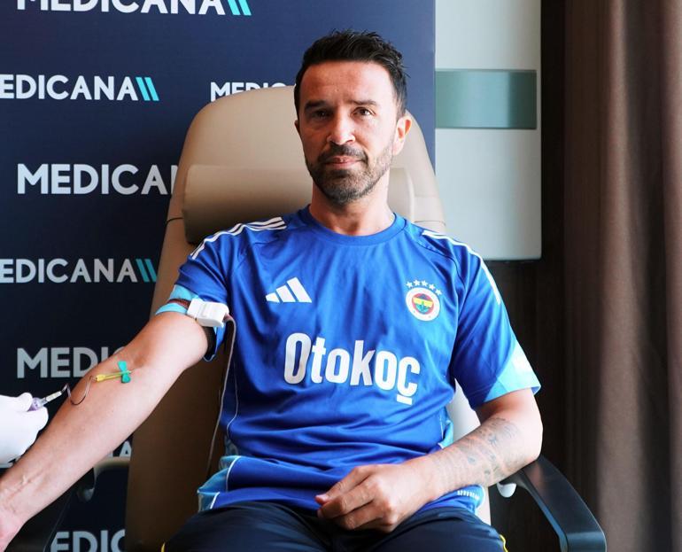 Fenerbahçe'deki Alman ve Teknik Delegasyon sağlık kontrolünü aştı