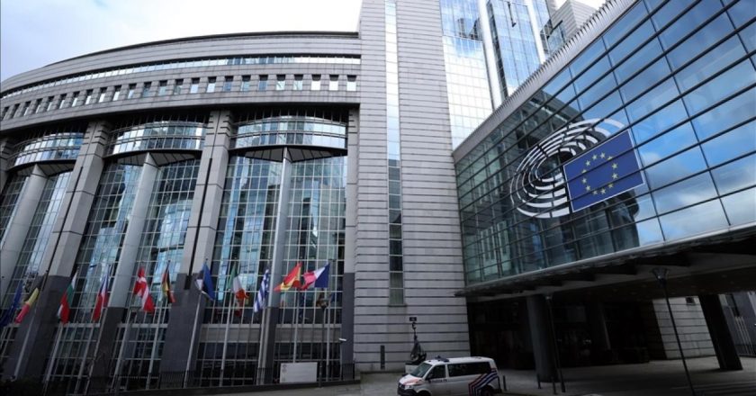 AB: Doha Uluslararası Hukukunda İsrail uçak grevi ihlal ediyor
