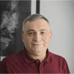 Aydın Sezer, QSD ile yumuşama işaretlerini şöyle yorumluyor: ‘Son açıklamalar ve Duhok’un konferansı bize bir şeylerin pişmekte olduğunu gösteriyor’ – Son Dakika Dünya Haberleri