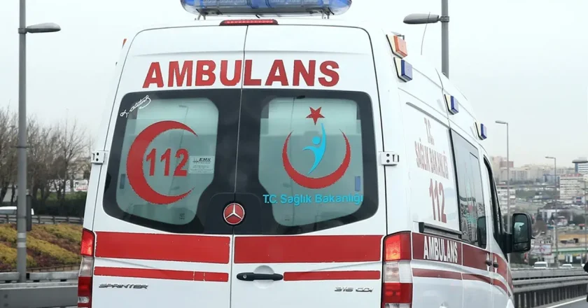 İzmir’de korkunç yangın! Bir kadın evindeki 30 kedisiyle birlikte hayatını kaybetti – Son Dakika Türkiye Haberleri