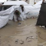 Gazze’de üç gündür devam eden şiddetli yağışlar onlarca çadırı sular altında bıraktı