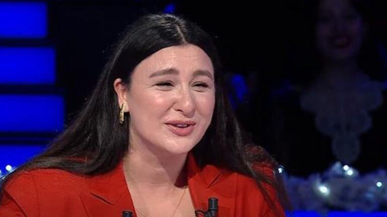 Yasemin Sakallıoğlu 2 ayda 12 kilo verdi! “İğneye ihtiyacınız yok”